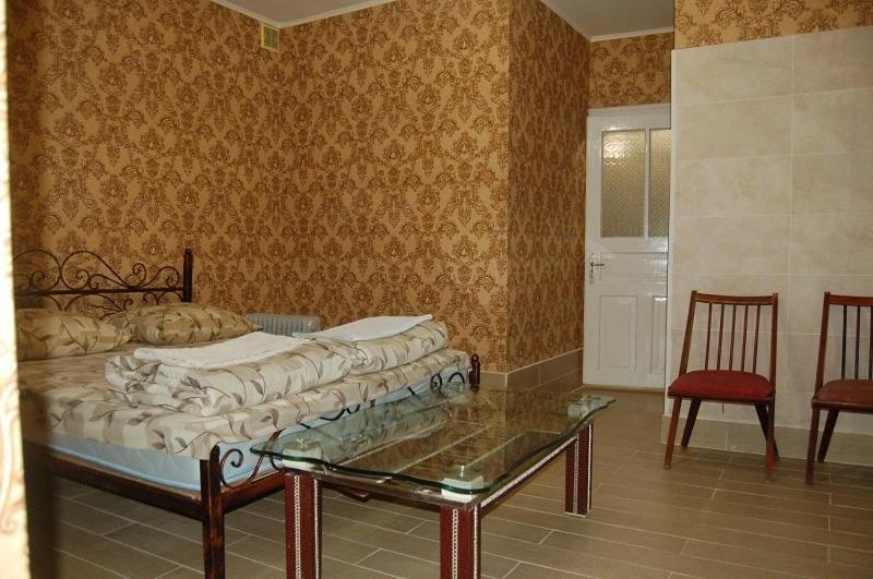לבוב Apartments Постійне Електропостачання Stepana Bandery Street 37-2 מראה חיצוני תמונה